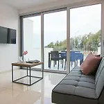 Apartamento Phaedrus Living - Seaside Luxury Flat Harbour 105