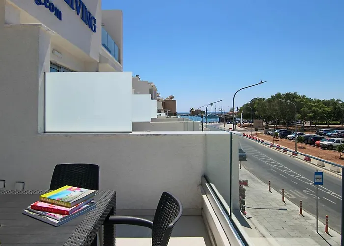 Phaedrus Living - Seaside Luxury Flat Harbour 105 Διαμέρισμα Πάφος